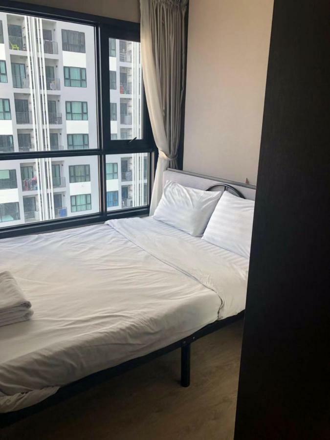 The Base Central Pattaya Seaview Exterior photo